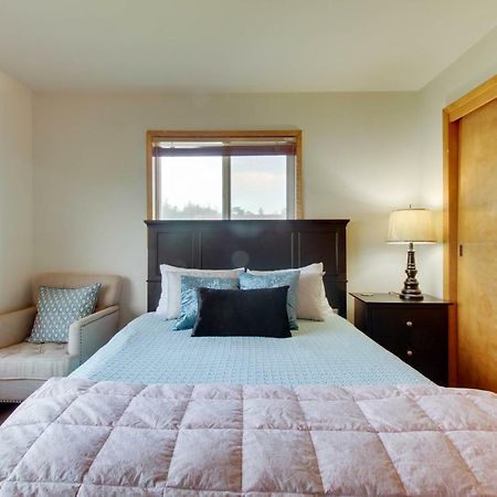 Lopez Island Agate Beach Waterfront Home Islandale Экстерьер фото