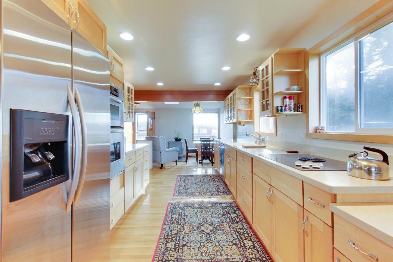 Lopez Island Agate Beach Waterfront Home Islandale Экстерьер фото