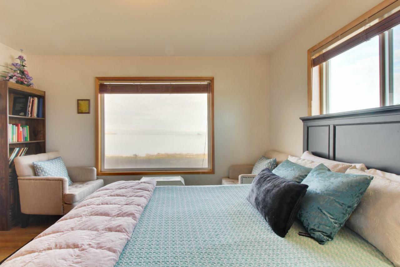 Lopez Island Agate Beach Waterfront Home Islandale Экстерьер фото