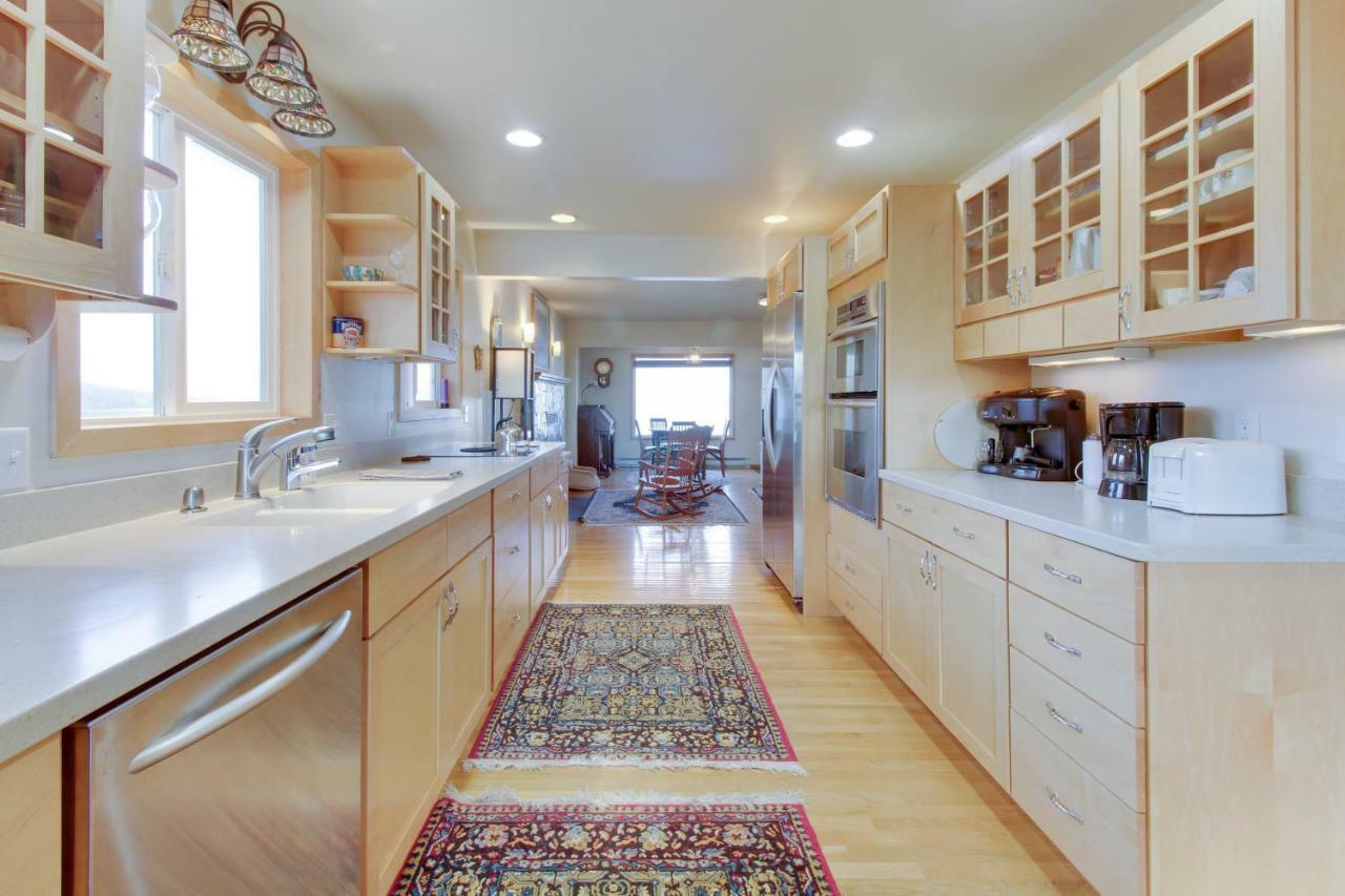 Lopez Island Agate Beach Waterfront Home Islandale Экстерьер фото
