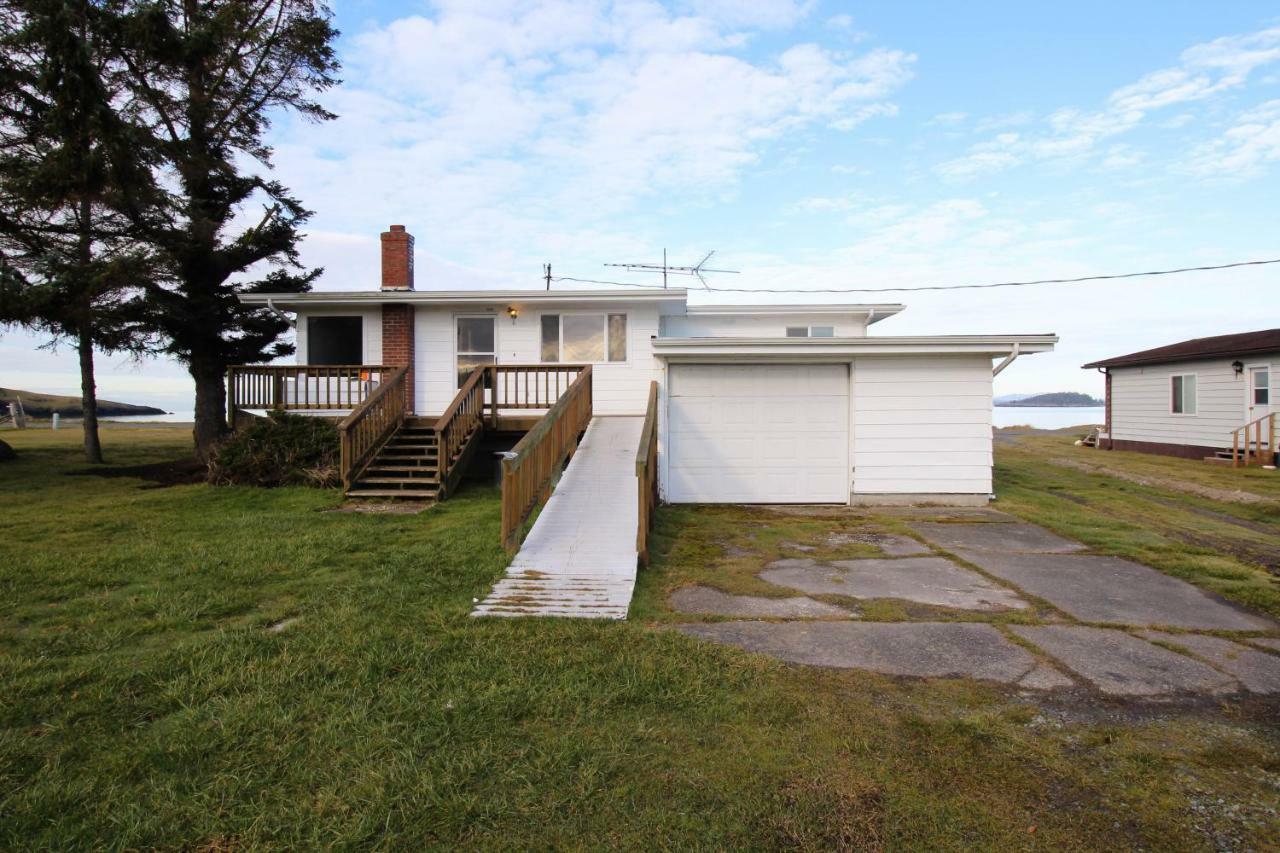 Lopez Island Agate Beach Waterfront Home Islandale Экстерьер фото