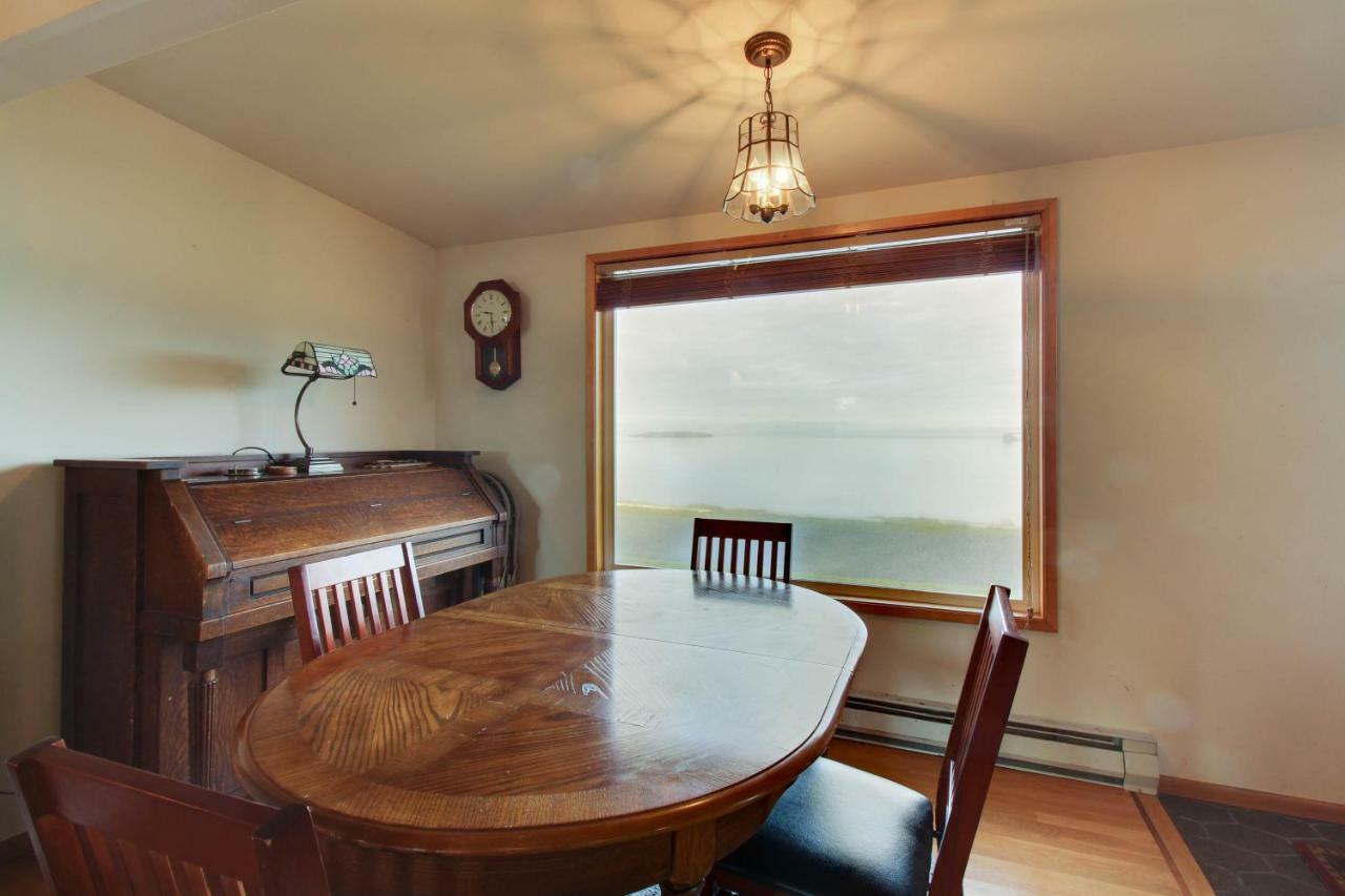 Lopez Island Agate Beach Waterfront Home Islandale Экстерьер фото