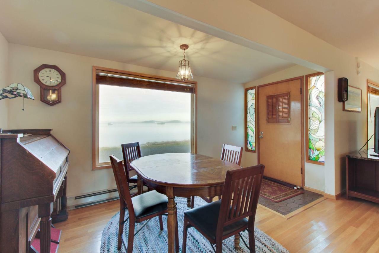 Lopez Island Agate Beach Waterfront Home Islandale Экстерьер фото